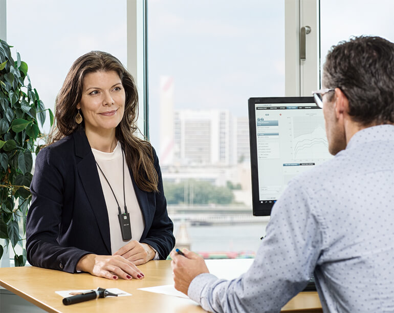 フィッティングの様子